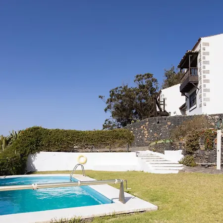 펜션 Geranios Tegueste