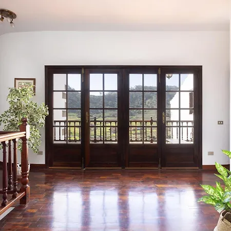 Geranios Semesterbostad *